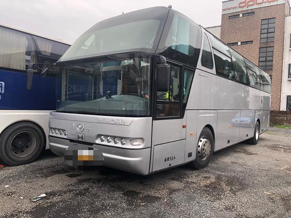 50座青年6127