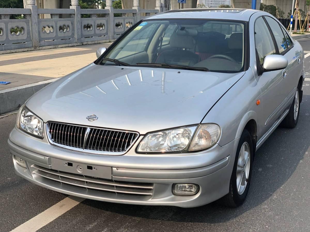 【温州】2002年10月 日产 阳光 2003款 2.0 自动 银灰 自动档