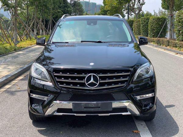 奔驰 奔驰M级  2014款 ML 320 4MATIC