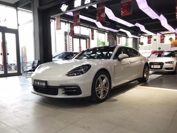 保时捷 Panamera  2017款 Panamera 4 行政加长版 3.0T