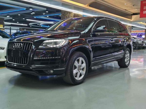 奥迪 奥迪Q7  2011款 3.0 TFSI 舒适型(200kW)