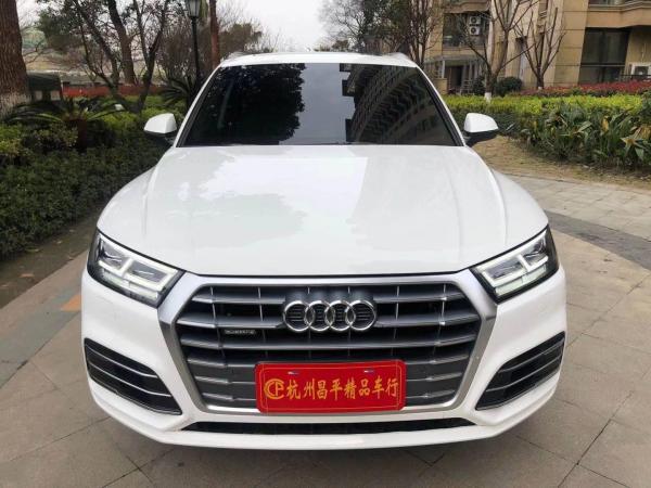 奥迪 奥迪Q5L  2018款 40 TFSI 荣享时尚型