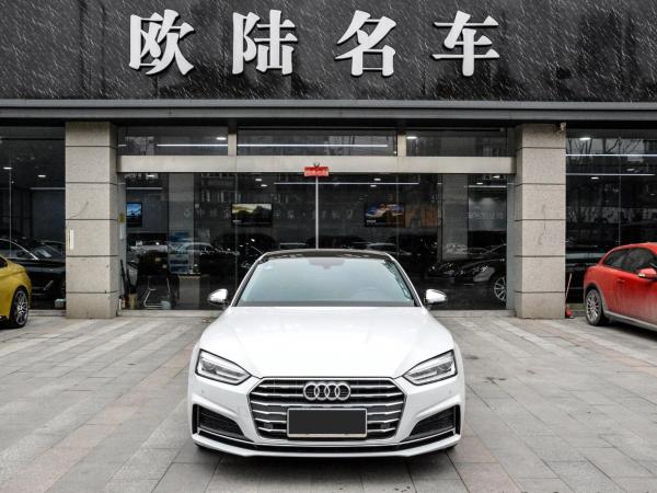 奥迪 奥迪A5  2021款 Coupe 40 TFSI 时尚动感型