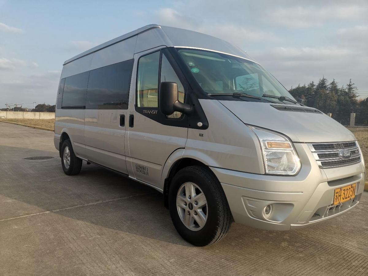 福特 新世代全顺 2019款 2.2t标准型长轴中顶15座国vi图片