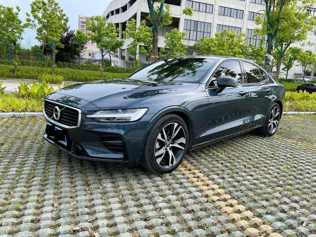 合肥2020年5月沃尔沃s60l2020款t4智远运动版蓝色手自一体