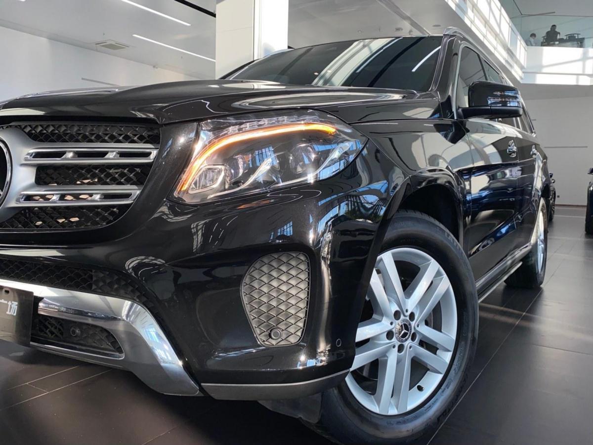 奔驰 奔驰gls 2019款 gls 320 4matic臻藏版图片