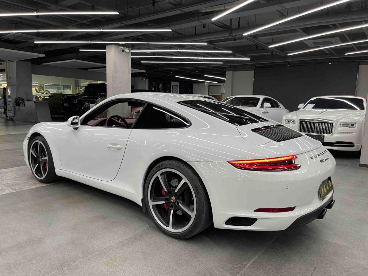 【杭州】2018年4月 保时捷 911 保时捷911-s-3.0t顶配 手自一体