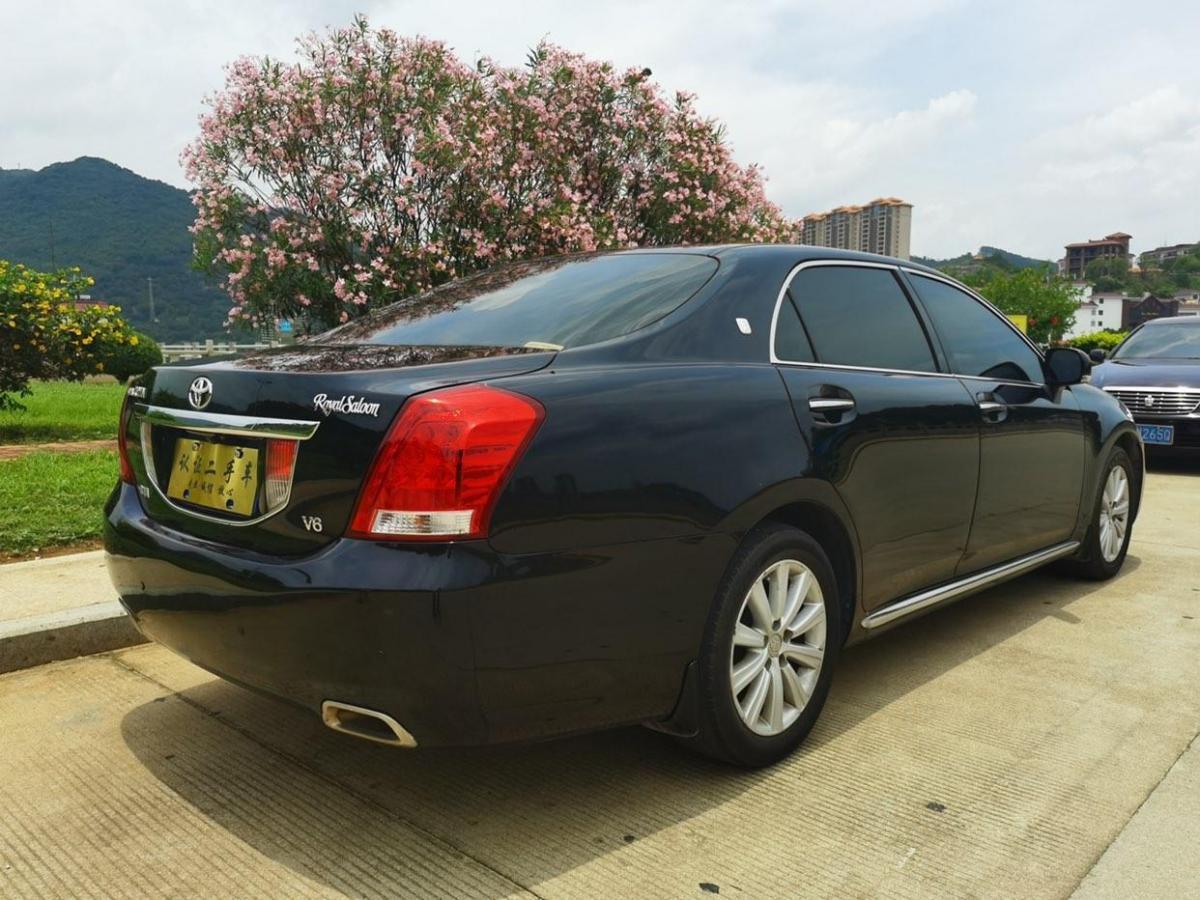 【广州】2010年7月 丰田 皇冠 2010款 2.