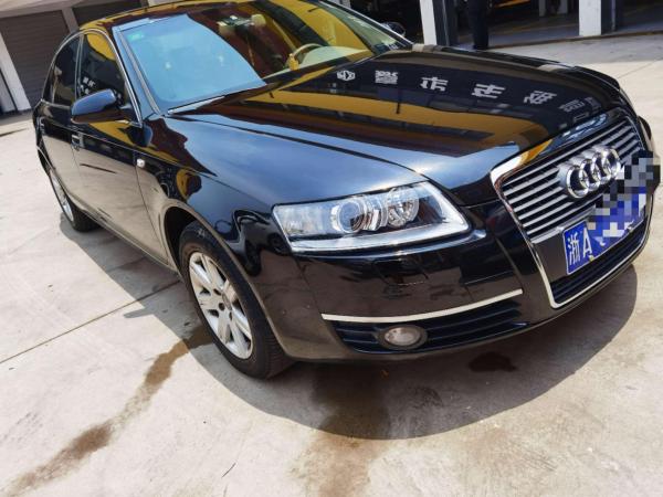 奥迪 奥迪A6L  2005款 2.0T 手动标准型