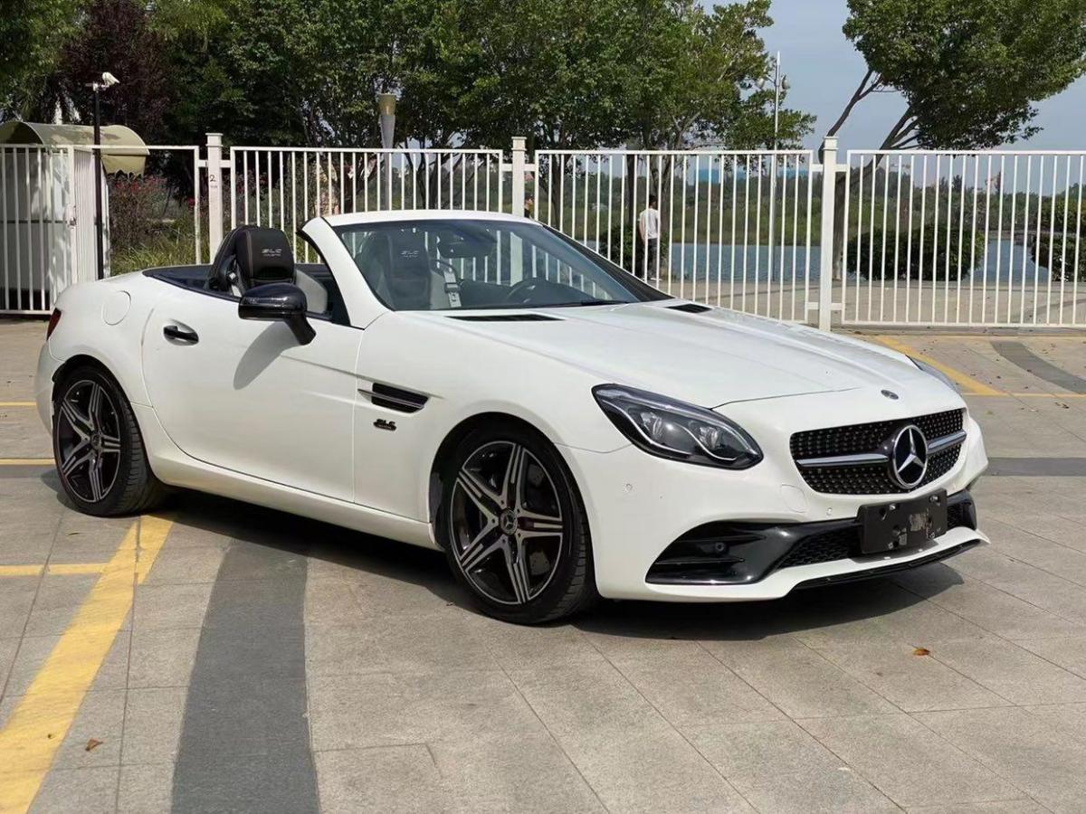 厦门2019年12月奔驰奔驰slc级2019款slc260瑾瑜典藏版白色手自一体