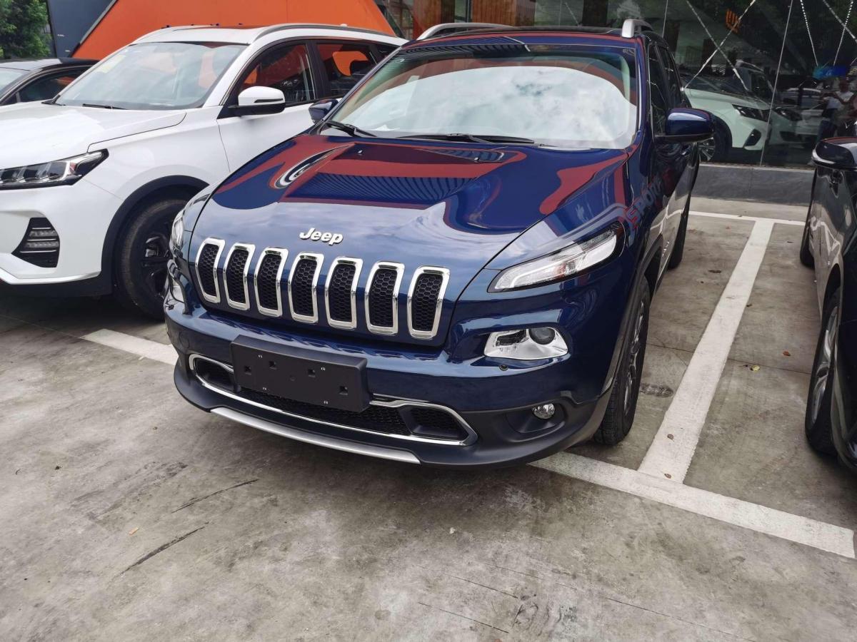 【合肥】2020年6月 jeep 自由光 2020款 2.