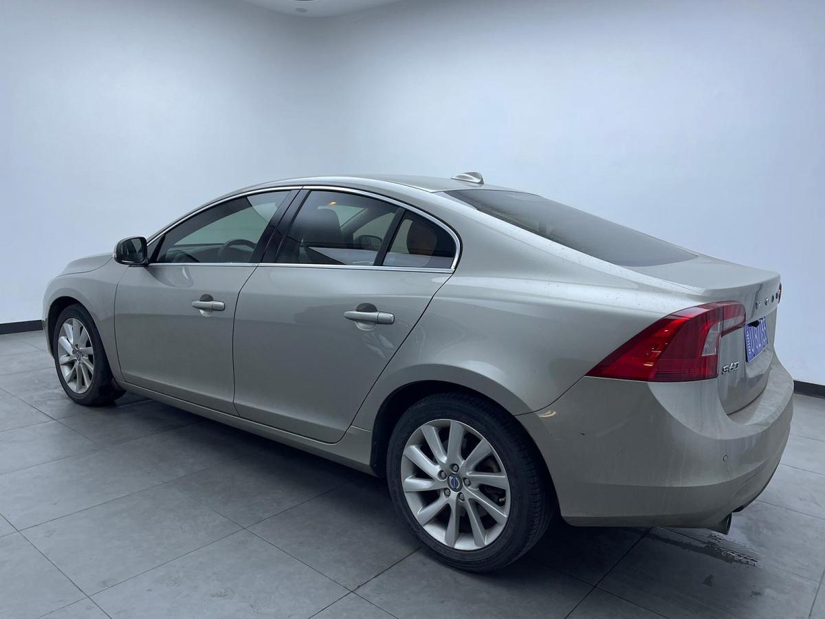 volvos60颜色,volvoxc60颜色 沃尔沃 s60 2014款 t5 智逸版图片
