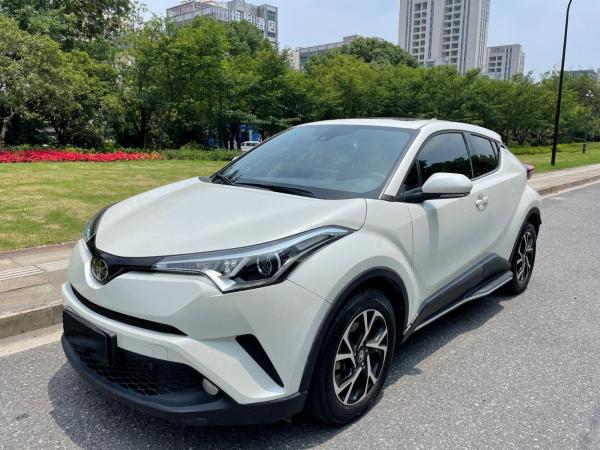 丰田 C-HR  2020款 2.0L 舒适版