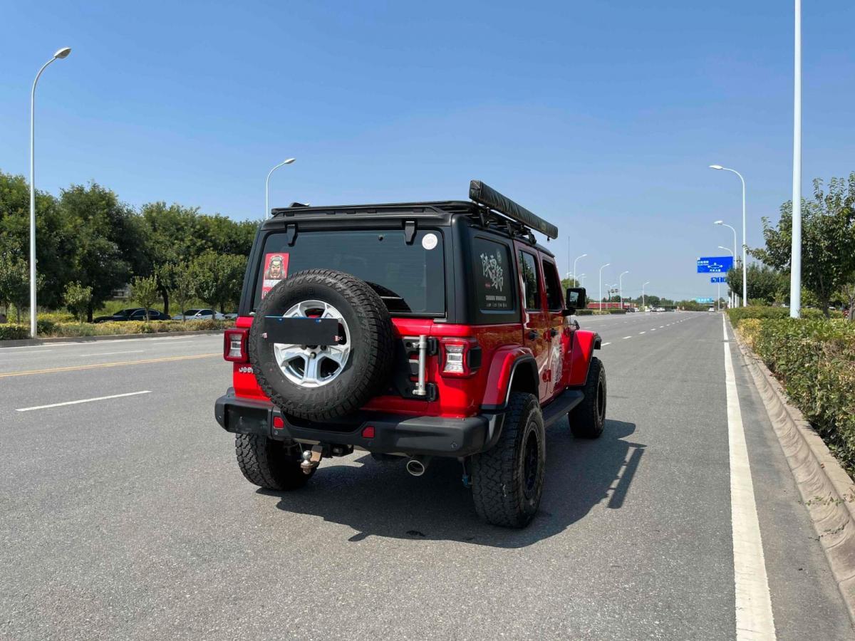 Jeep 牧马人  2019款  2.0T Sahara 两门版图片