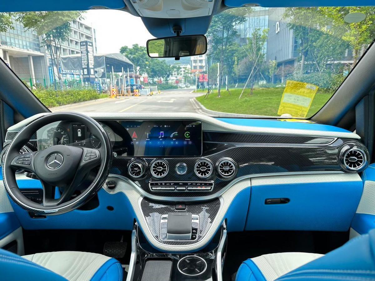 奔驰 威霆  2018款 2.0T 精英版 7座图片