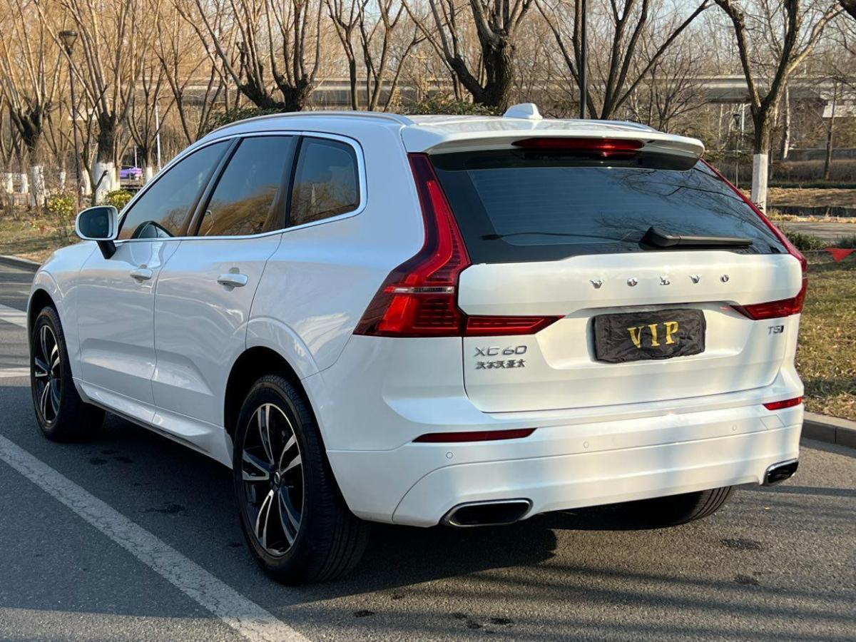 沃爾沃 XC60  2019款 T5 四驅(qū)智遠(yuǎn)版圖片