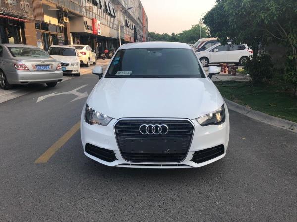 奥迪 奥迪A1  2014款 A1 30TFSI 时尚型