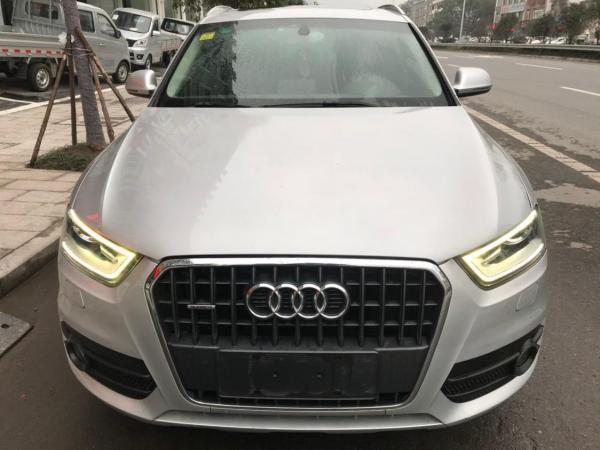 奥迪 奥迪Q3  2013款 Q3 2.0T 35TFSI 舒适型