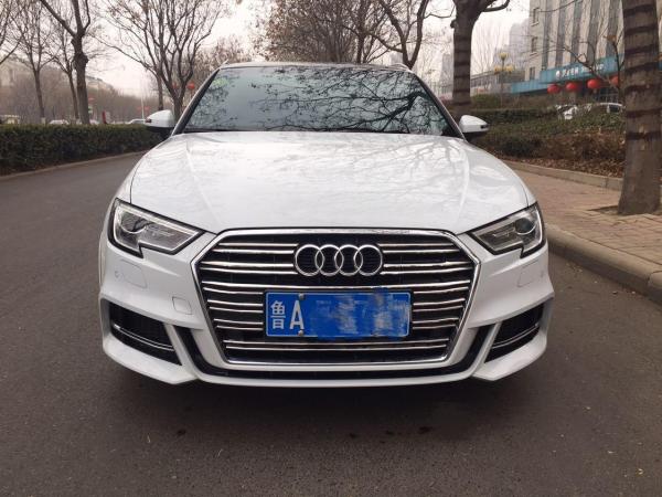 奥迪 奥迪A3  2017款 A3 1.4T 35TFSI Sportback时尚型