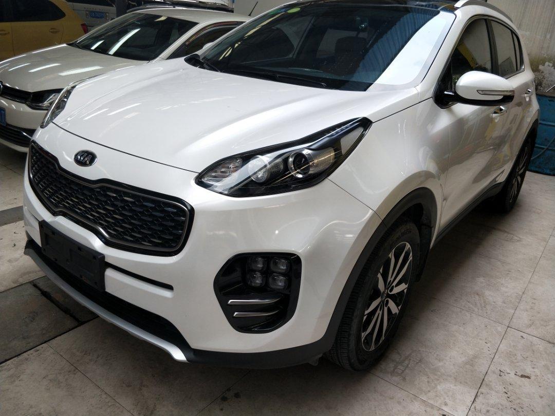 成都2017年01月起亚kx52016款16tdct两驱premium白色自动档