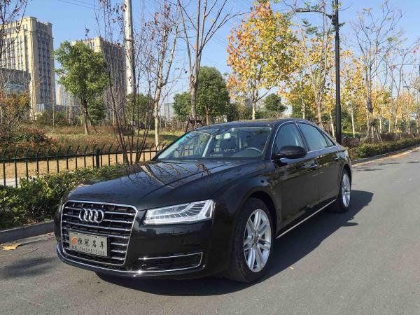 奥迪 奥迪A8  2016款 A8L 3.0T FSI 45 TFSI 舒适型