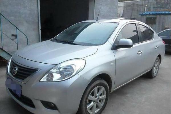 【上海】2010年5月 日产 阳光 1.5 xe 舒适版 银灰 手动挡