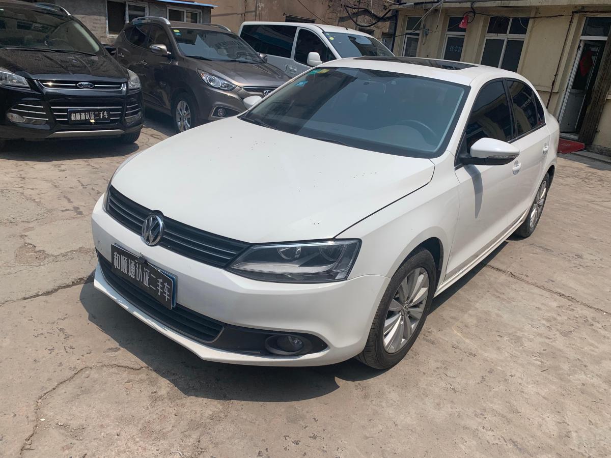 青岛2014年7月大众速腾2014款改款16l自动舒适型白色自动档