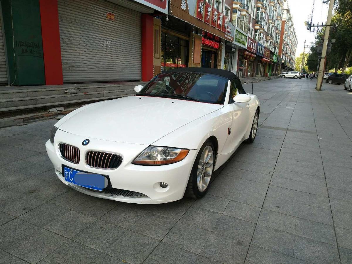 佳木斯2004年6月宝马宝马z42004款30i白色自动档