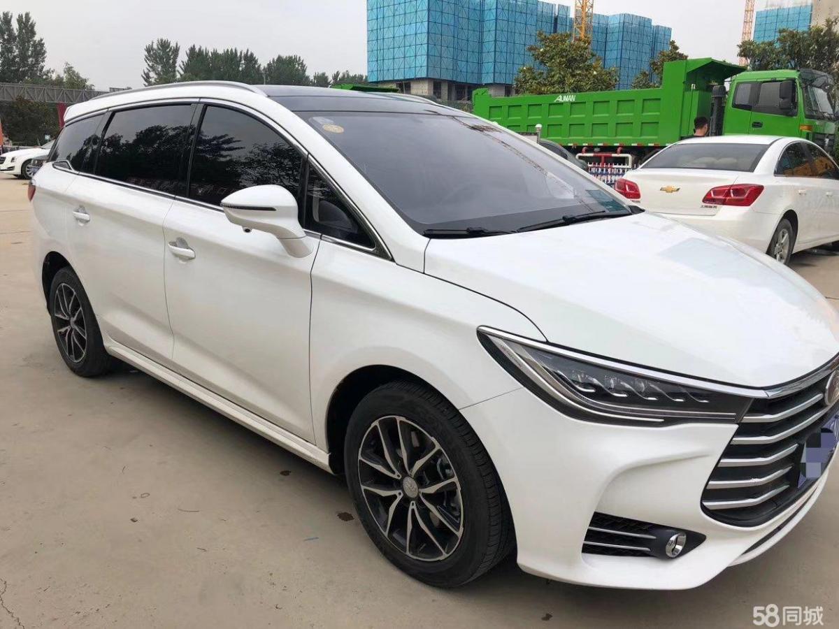 周口2018年8月比亚迪宋max2018款宋max15t自动智联尊享型7座白色自动