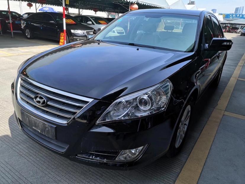 绍兴2009年11月现代索纳塔2009款20l尊贵版黑色手自一体