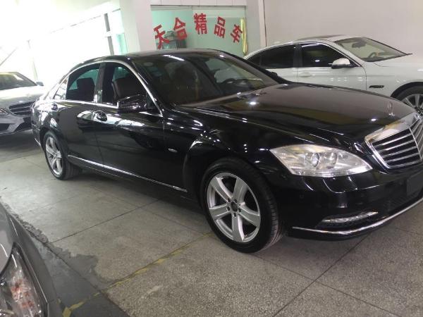 奔驰 奔驰S级  2012款 S300L 3.0L 豪华型