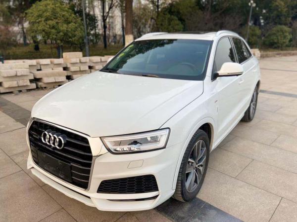 奥迪 奥迪Q3  2018款 30周年年型 35 TFSI quattro 全时四驱运动型