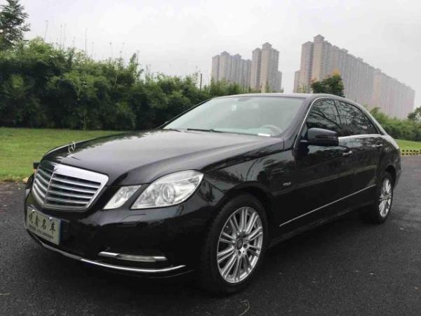 2010年12月奔驰奔驰e级2010款e200cgi18t优雅型