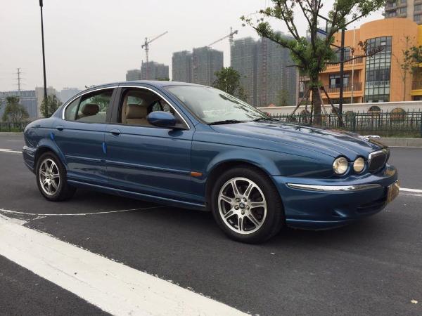 【杭州】2003年9月 捷豹 x-type estate 2.1 蓝色 手自一体