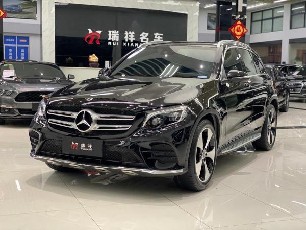 奔驰 奔驰GLC  2018款 改款 GLC 300 4MATIC 动感型