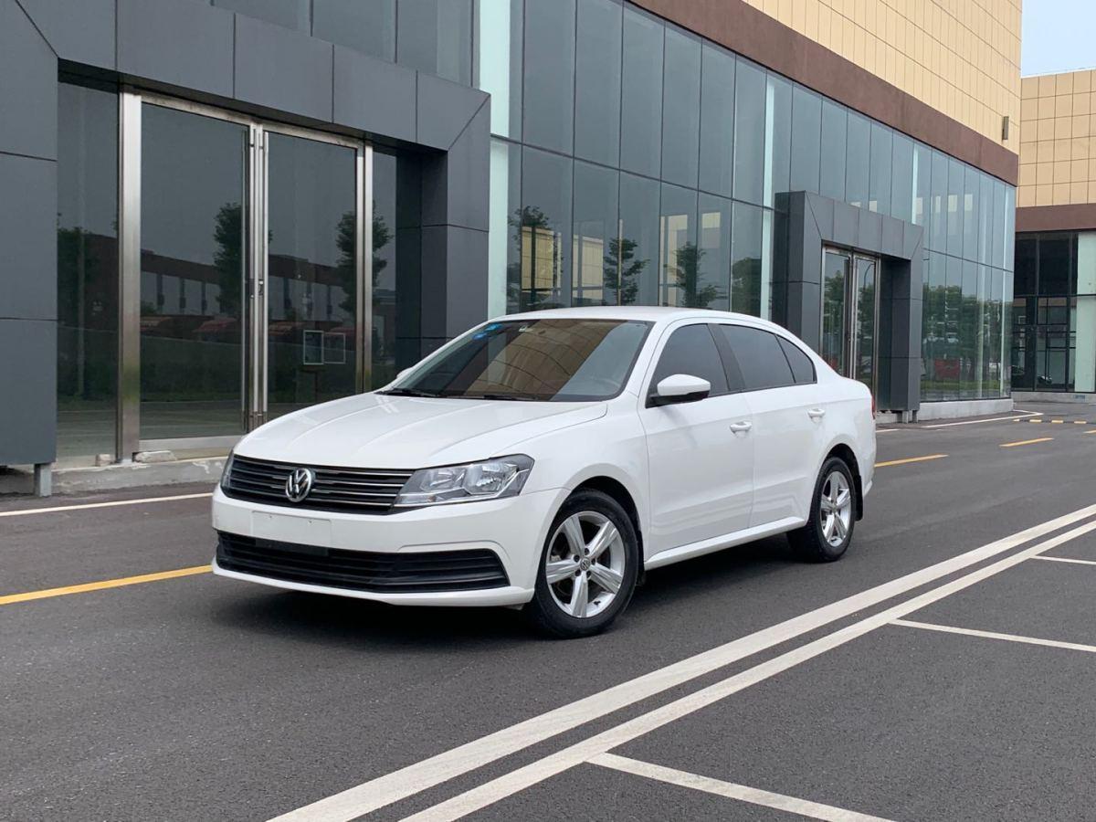 宜昌2017年6月大众朗逸2017款16l自动舒适版白色手自一体