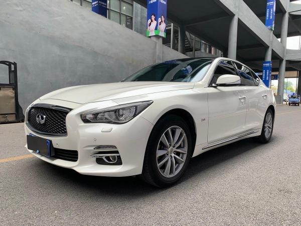 英菲尼迪 Q50L  2016款 2.0T 悦享版