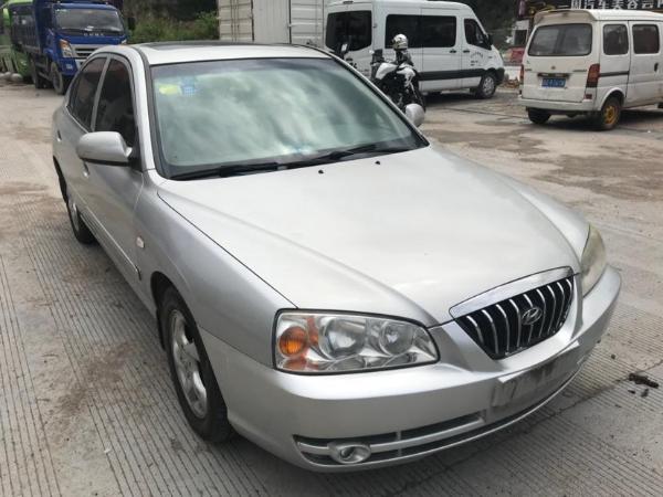 现代 伊兰特  2005款 1.6L GLS 手动豪华型