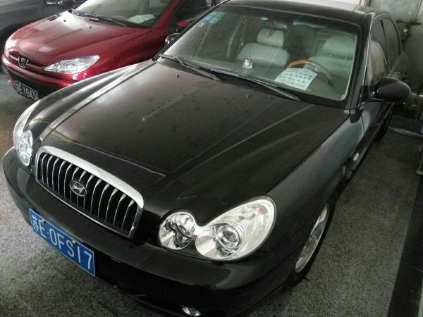 【苏州】2009年10月 现代 索纳塔 2.0 gl 标准型贵雅版 自动档