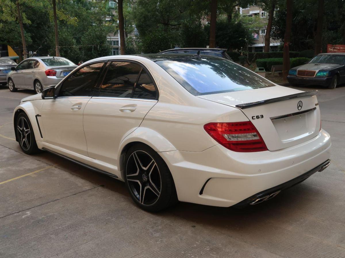 奔驰 奔驰C级AMG  2009款 AMG C 63 动感型图片