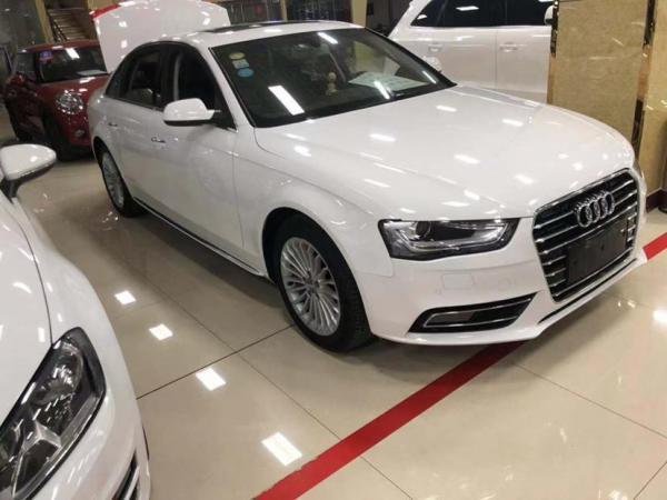 奥迪 奥迪A4L  2016款 35 TFSI 自动标准型