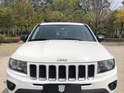 2014年10月 Jeep 指南者(进口) 2.0L 两驱都市版图片