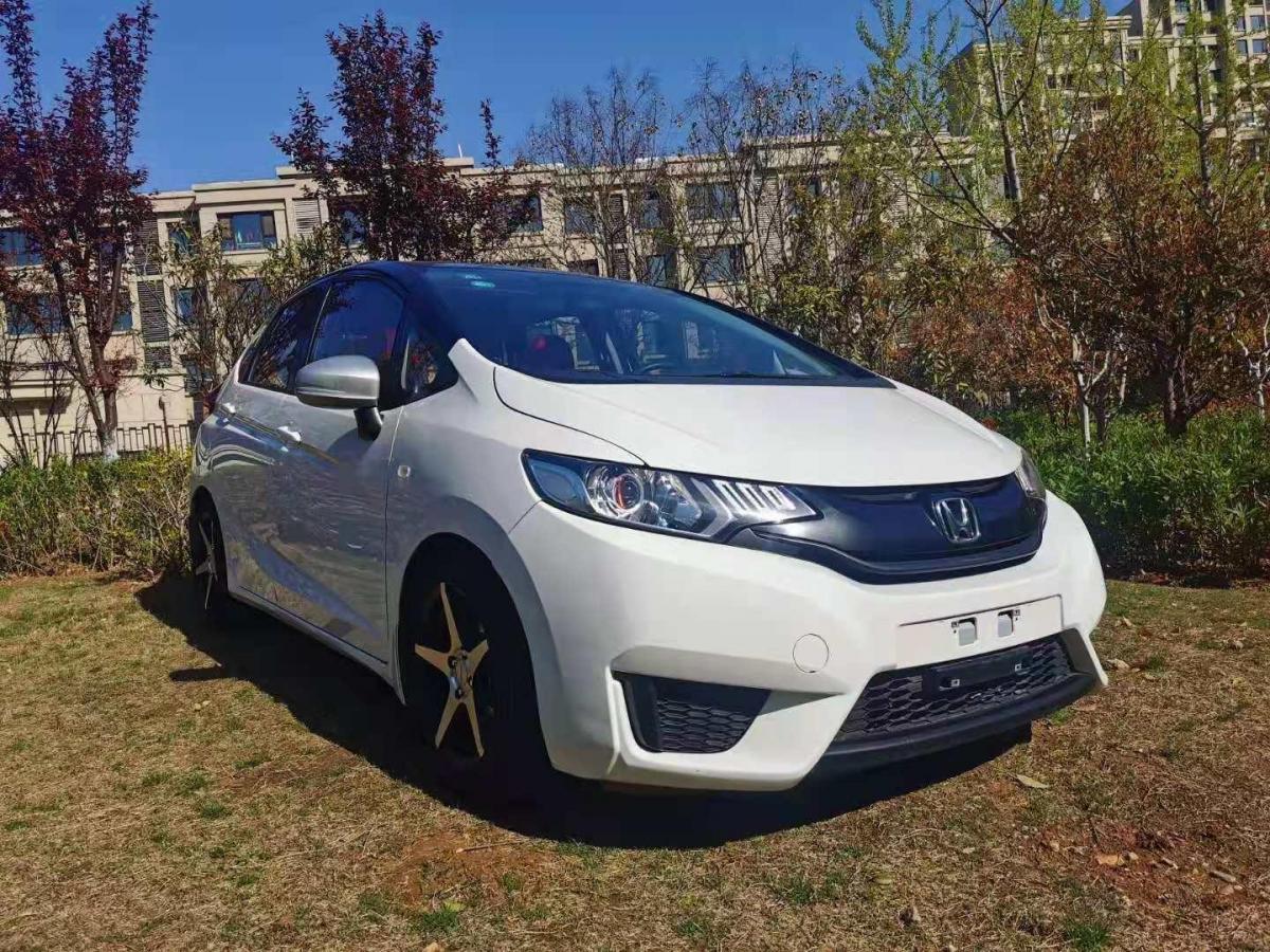 【徐州】2017年6月 本田 飞度 2018款 1.5l cvt舒适天窗版 自动档