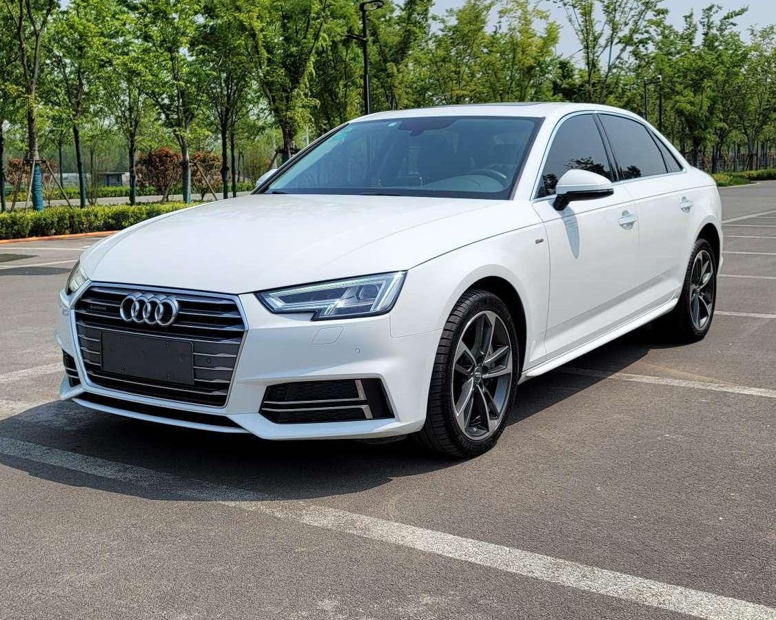 【济宁】2017年4月 奥迪 奥迪a4l 2017款 plus 45 tfsi quattro 运动