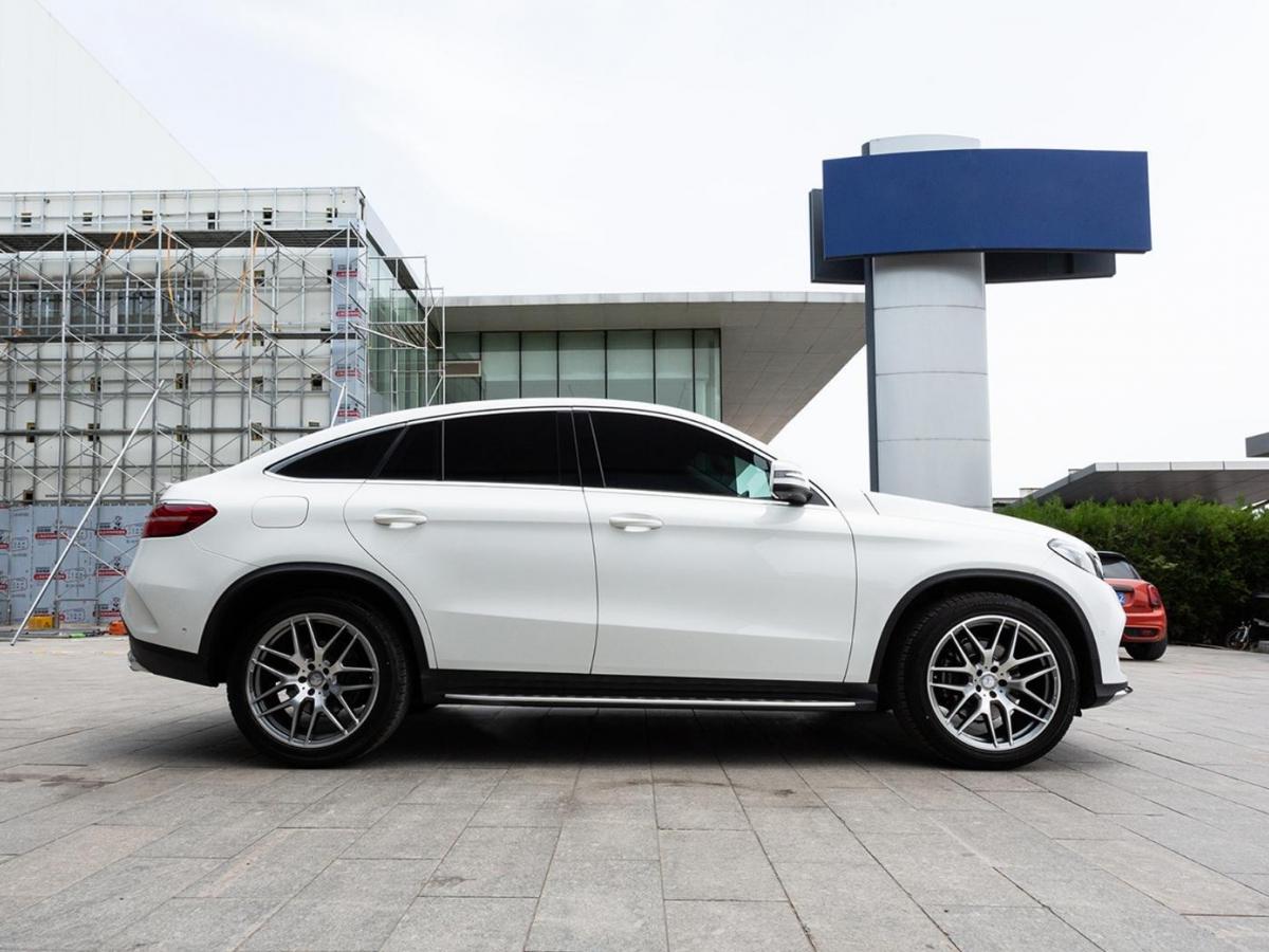 二手奔馳 奔馳gle 奔馳gle級 2016款 gle gle 320 4matic 轎跑suv