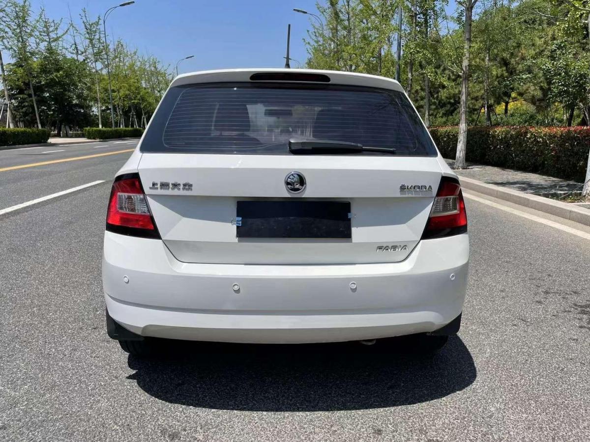 【青岛】2015年6月 斯柯达 晶锐 2015款 1.4l 自动前行版 自动档