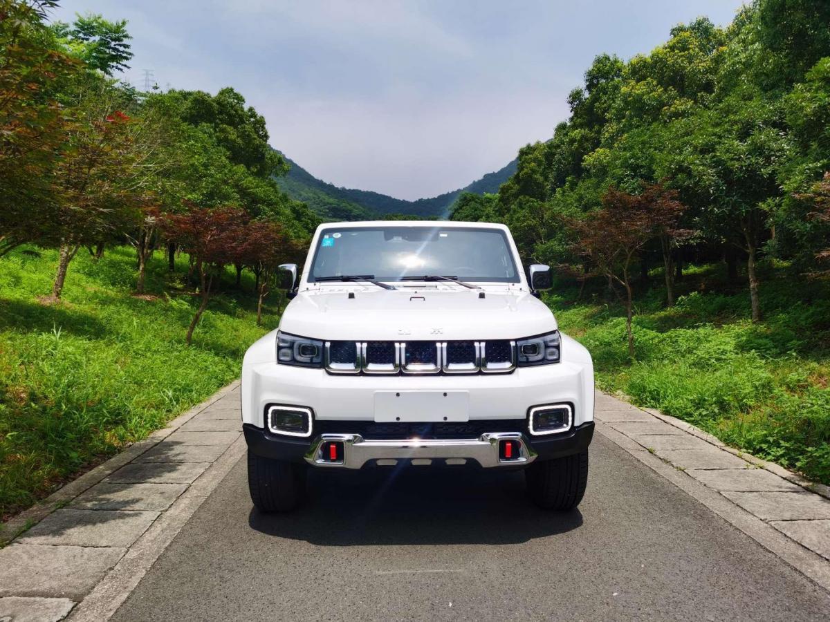 台州2019年11月北京bj402019款23t自动四驱城市猎人版旗舰型国vi白色