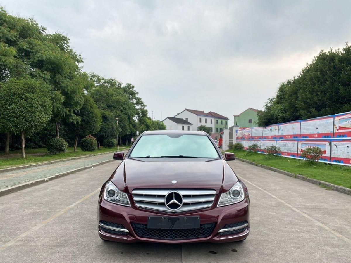 【绍兴】2013年2月 奔驰 奔驰c级 2013款 c 260 cgi 时尚型 手自一体