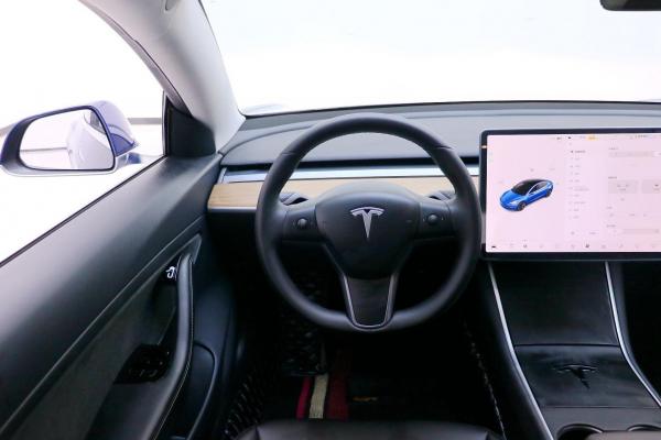 2019年9月特斯拉model32020款標準續航後驅升級版