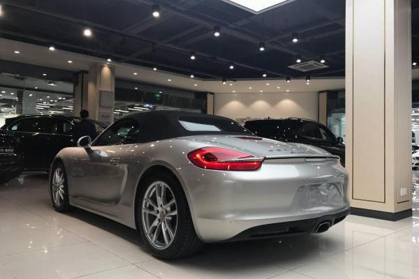 2013年6月保时捷boxster2013款27l